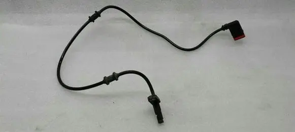 Mercedes-Benz E W212 ABS rear brake sensor A2129051001