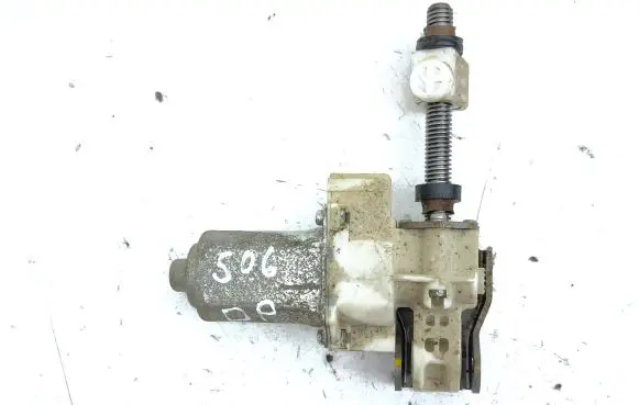 Mitsubishi Outlander Seat adjustment motor 071107 233911581200
