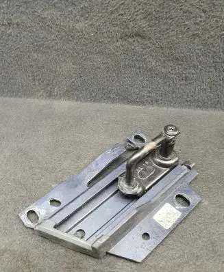 Audi A4 S4 B9 Engine bonnet/hood lock/latch loop/hook 8W0823186C 8W0823186E
