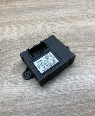 Ford Mondeo Mk III Door control unit/module 7G9T14B534AD 0507917300 LEFTSIDE