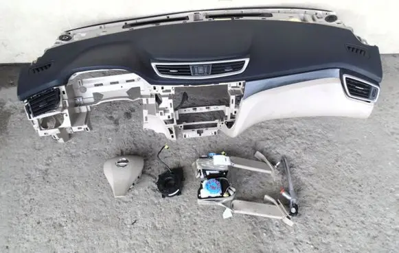 Nissan X-Trail T32 Dashboard