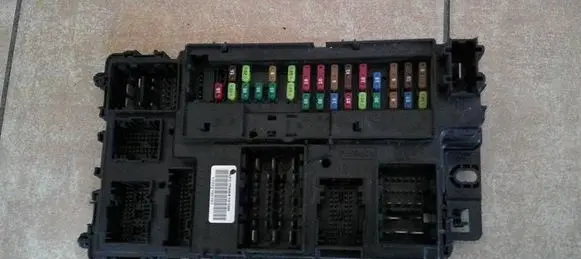 Ford Edge II Fuse box set HU5T15604BFB 17227192157 A2C7586810100