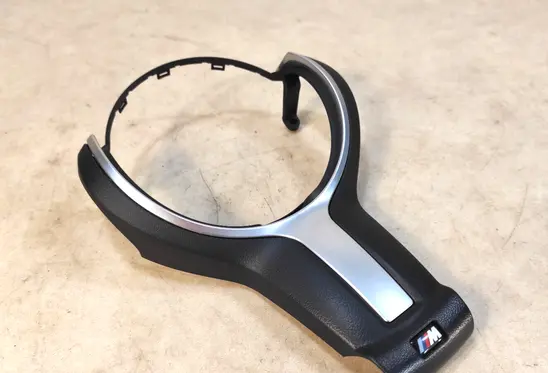 BMW 5 GT F07 Steering wheel trim 32307846032