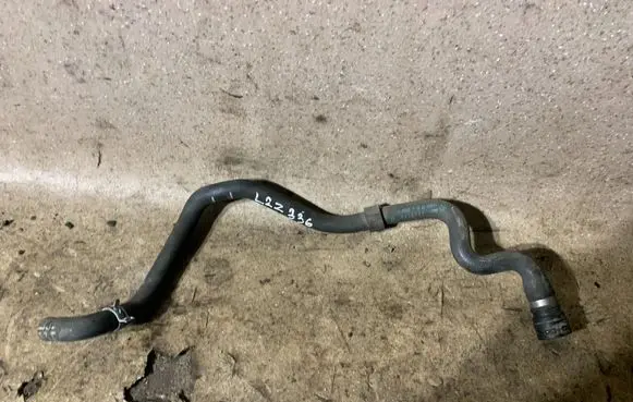 BMW 3 G20 G21 Engine coolant pipe/hose 9348174