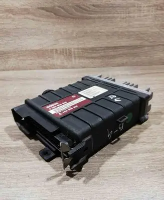 Audi A6 S6 C4 4A Engine control unit/module ECU 4A0906264 0280800398