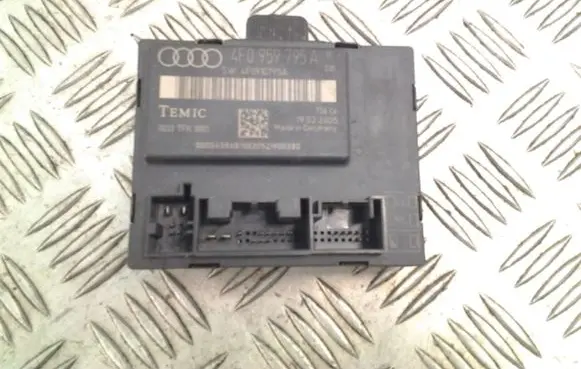 Audi A6 S6 C6 4F Door control unit/module 4F0959795A