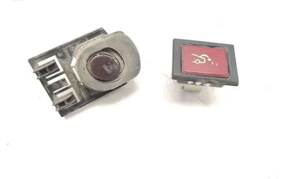 Peugeot 607 Tailgate/boot open switch button 9646242080 9649666877 KKCD