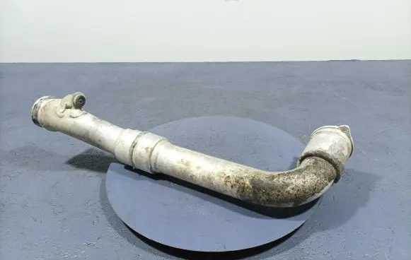 Audi A8 S8 D2 4D Air intake hose/pipe 059145673CJ