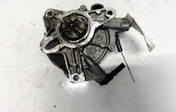 Ford Grand C-MAX Vacuum pump 9673836180 702139057.02139.05