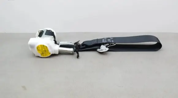 Lexus RX 450H Front seatbelt 7X2760P