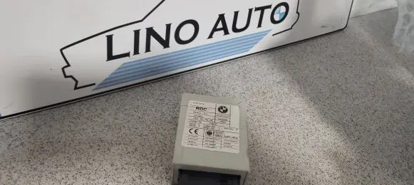 BMW 5 E39 Tire pressure control unit 67513719 053120100100