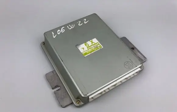 Subaru Legacy Engine control unit/module 22611AH842