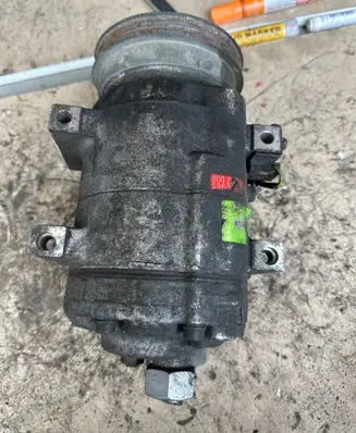 Volkswagen PASSAT B5.5 Air conditioning (A/C) compressor (pump) 5062310501