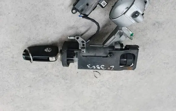 Opel Astra J Ignition lock 
