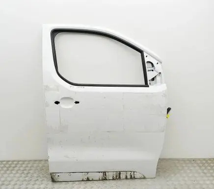 Opel Vivaro Front door 9811893580