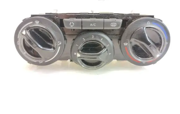 Peugeot 208 Climate control unit 96722483ZD T1013332G E1063173