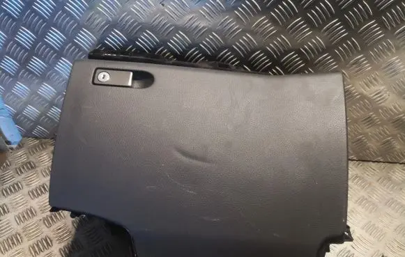 Mercedes-Benz GLK (X204) Glove box 2046803791 A2046803791