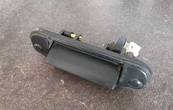Mazda Premacy Loading door exterior handle 13LC62