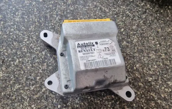 Renault Vel Satis Airbag control unit/module 8200267907