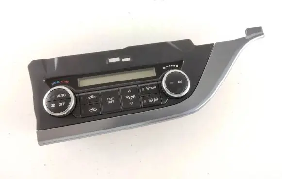 Toyota Auris E180 Climate control unit 5590002460 7005847B