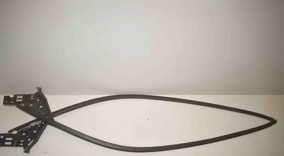 BMW i3 Front door glass trim molding 7453552 7453551 51137453552
