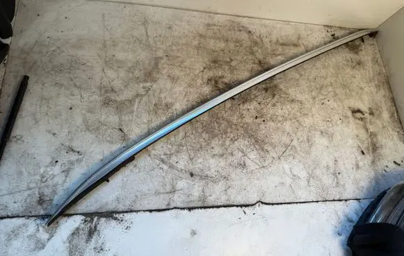 Peugeot 508 RXH Roof bar rail 98028098VV