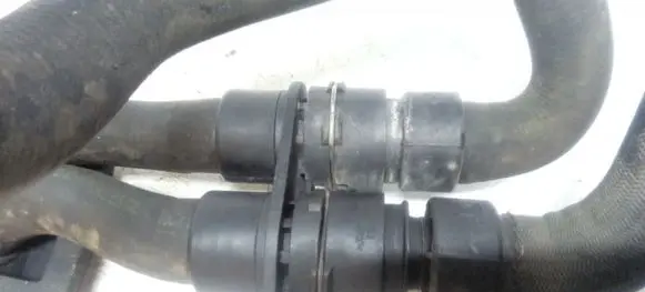 Volvo XC60 Engine coolant pipe/hose