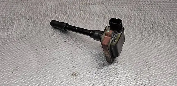 Mitsubishi Pajero Pinin High voltage ignition coil FK0138