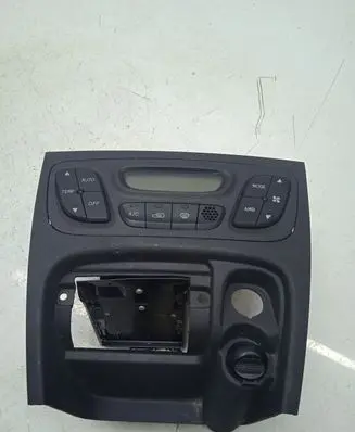 Hyundai Santa Fe Climate control unit 9725026