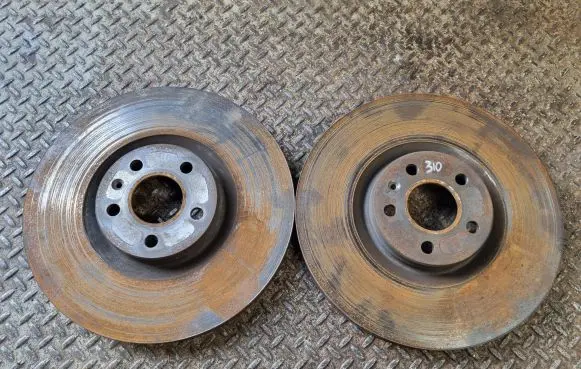Volvo XC60 Front brake disc 31471651