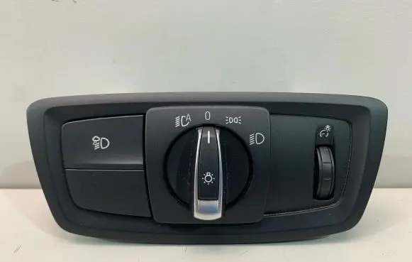 BMW X2 F39 Light switch 9873021