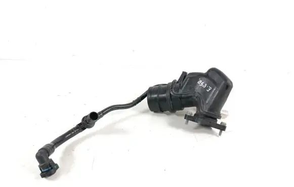 Volkswagen PASSAT B8 Coolant pipe/hose 04E129656