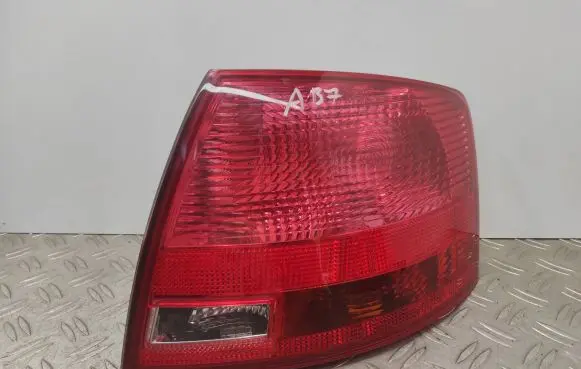 Audi A4 S4 B7 8E 8H Rear/tail lights