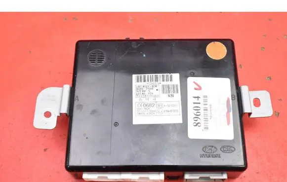 Hyundai ix35 Engine control unit/module ECU 95400-2Y300