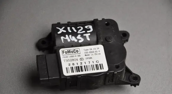 Ford Mustang VI A/C air flow flap actuator/motor T952804