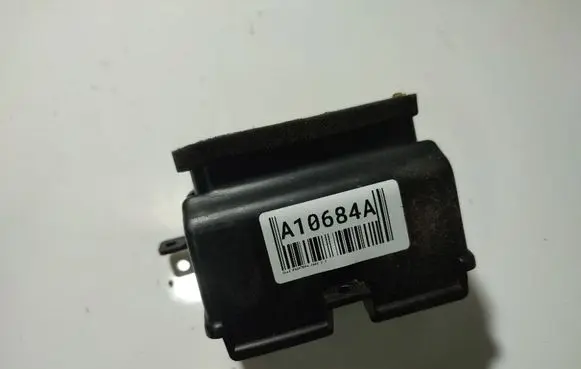 Opel Frontera B Dash center air vent grill 897146