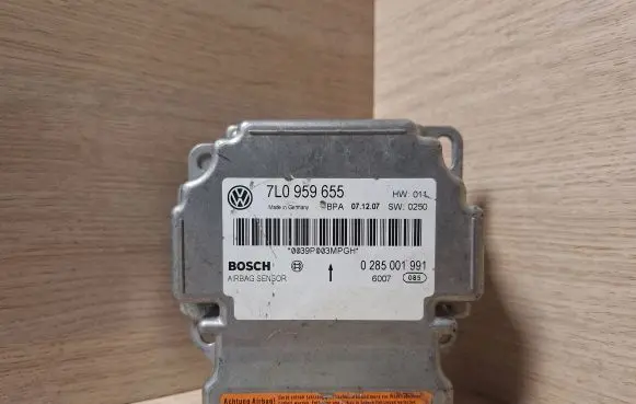 Volkswagen Touareg I Airbag control unit/module 7l0959655