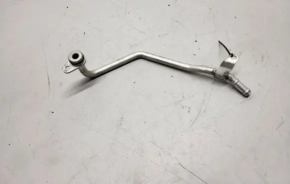 Mini Cooper Countryman R60 Engine coolant pipe/hose 8606015