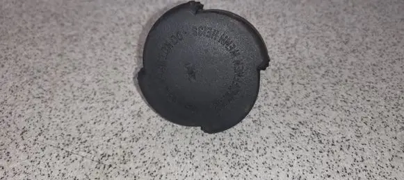 BMW 7 E38 Coolant expansion tank/reservoir cap 17117639022