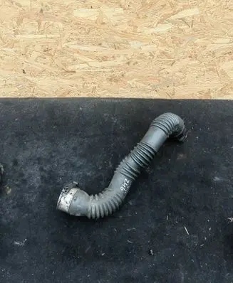 Mercedes-Benz B W246 W242 Intercooler hose/pipe