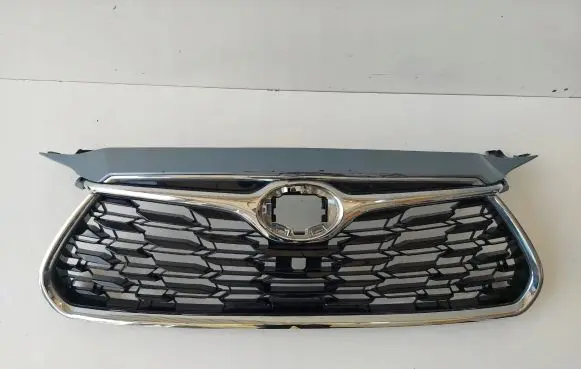 Toyota Highlander XU70 Front bumper upper radiator grill 531110E250