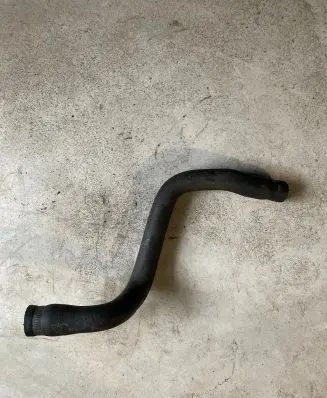 Volvo XC70 Engine coolant pipe/hose