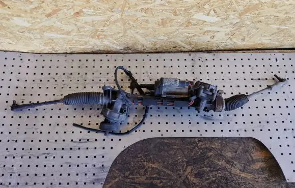 Volkswagen Golf V Steering rack 1K1423051CJ