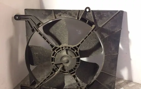 Chevrolet Aveo Electric radiator cooling fan 61R0015