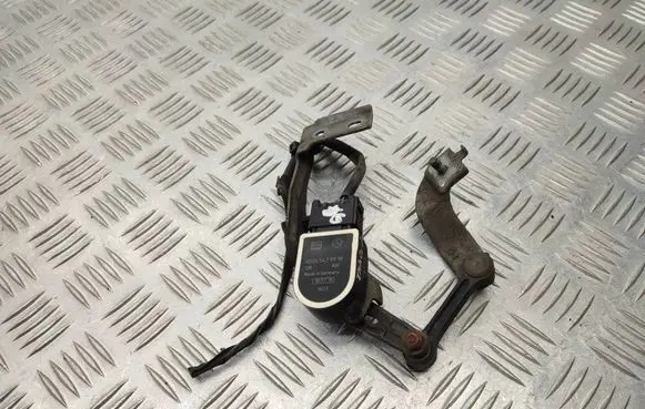 Mercedes-Benz B W246 W242 Headlight/headlamp level sensor A0045429918