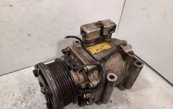 Ford Focus Air conditioning (A/C) compressor (pump) YS4H19D629AB