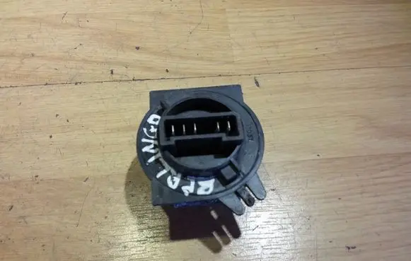 Citroen Berlingo Heater blower motor/fan resistor 848309A