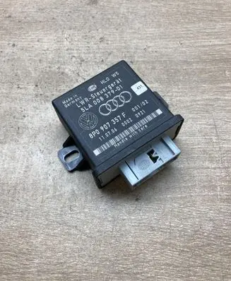 Audi A3 S3 8P Light module LCM 8P0907357F 5LA008379