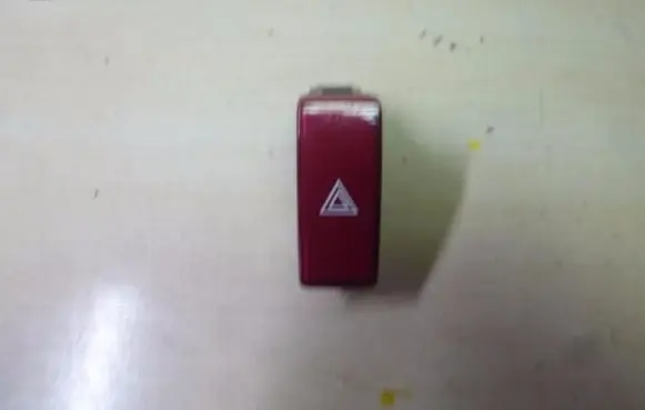Honda CR-V Hazard light switch M33808 I1348