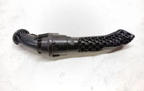 Volvo V40 Intercooler hose/pipe 1115995S01 31441871